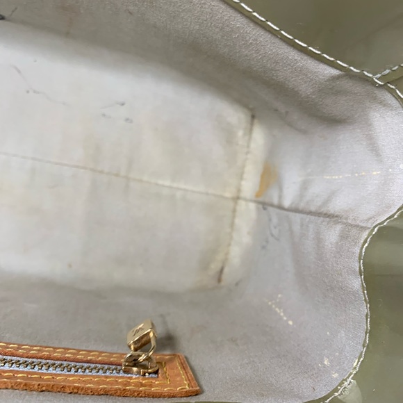 Price Drop Authentic Louis Vuitton Vernis Bag - Picture 9 of 17